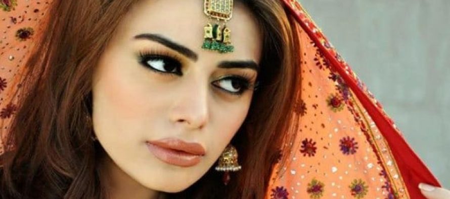 Bollywood Claims That Sadaf Kanwal Is Better Than Mahira & Saba
