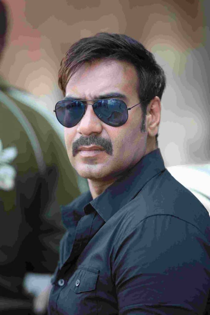 ajay devgn in singham returns 7