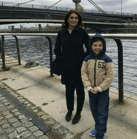 Iqrar-ul-Hassan And His Family Are Enjoying Summer Break In London