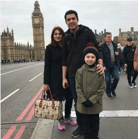 Iqrar-ul-Hassan And His Family Are Enjoying Summer Break In London