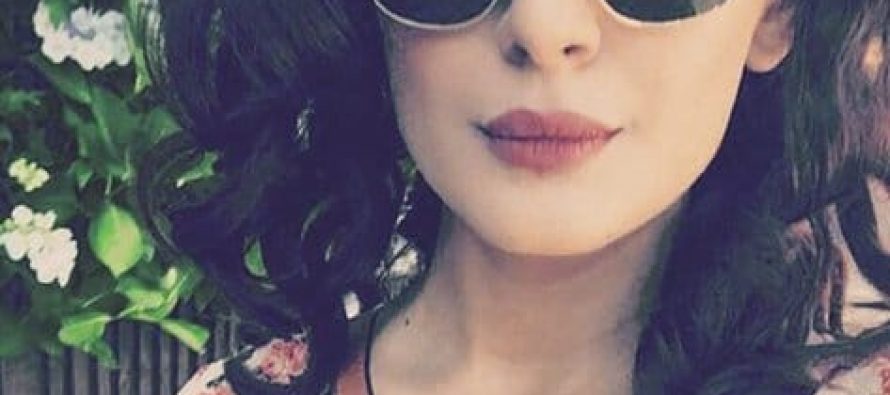 Kubra Khan Gives Us Birthday Celebration Goals!