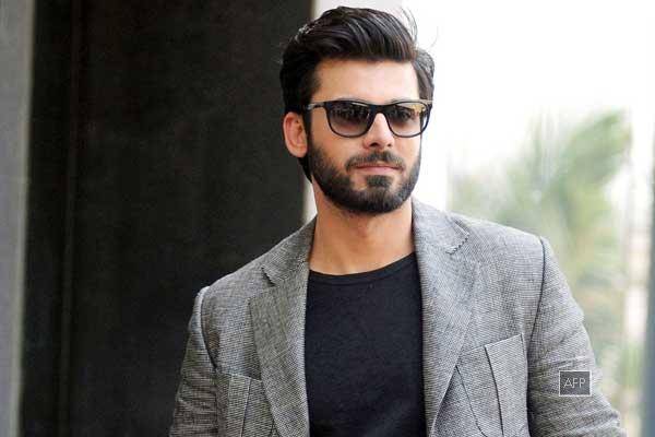 Fawad Khan Praises Saba Qamar! | Reviewit.pk