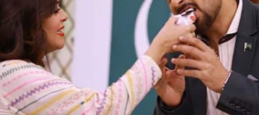 Maria Wasti Celebrates Her Birthday On The Sets Of Salam Zindagi