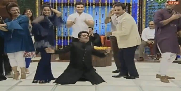 Watch Sahir Lodhi Getting Insecure On His Show