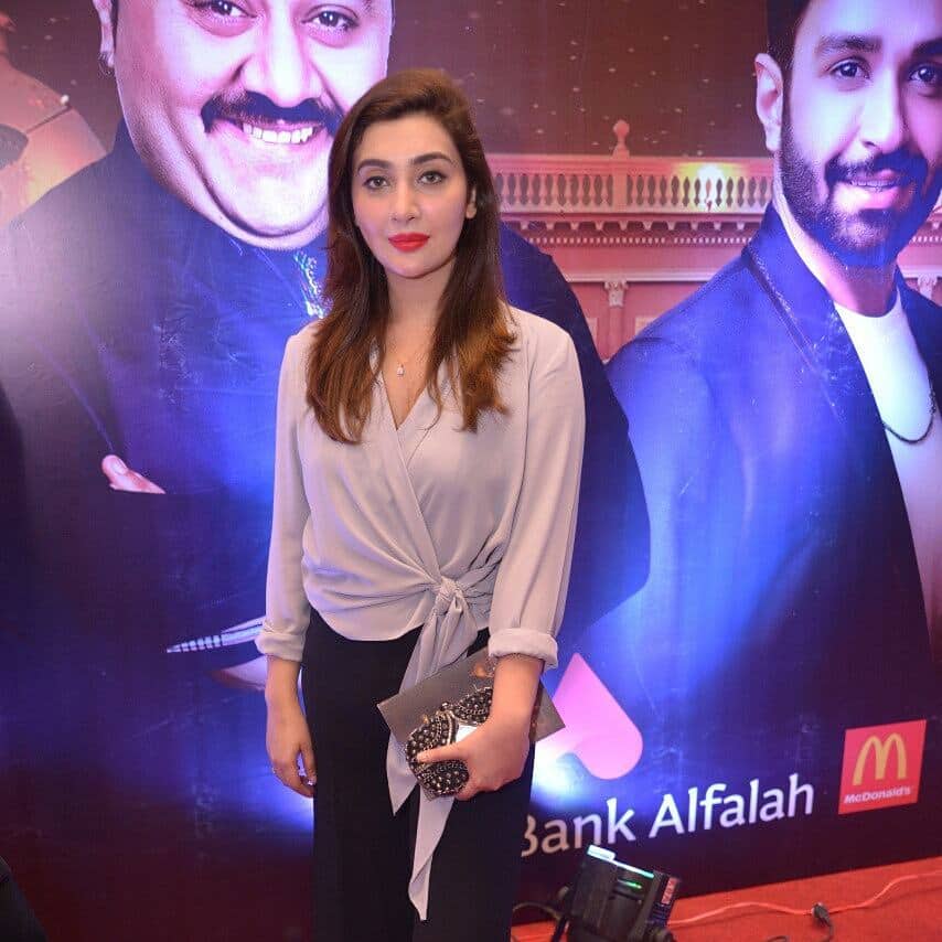 PNJ's Star Studded Premier & Praises from Mahira, Aisha!