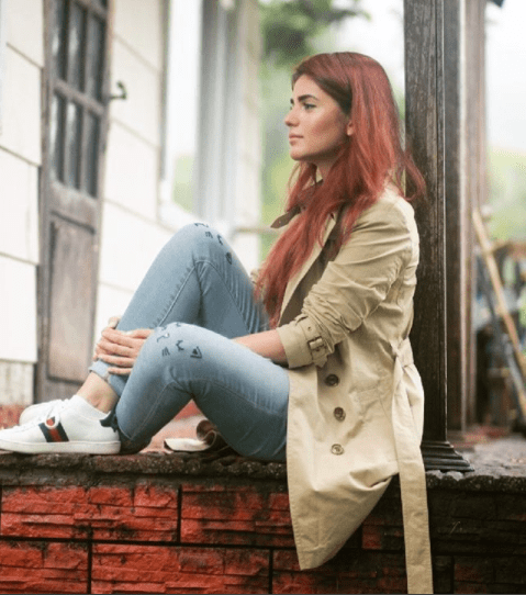 This Indian Singer Is An Admirer of Momina Mustehsan