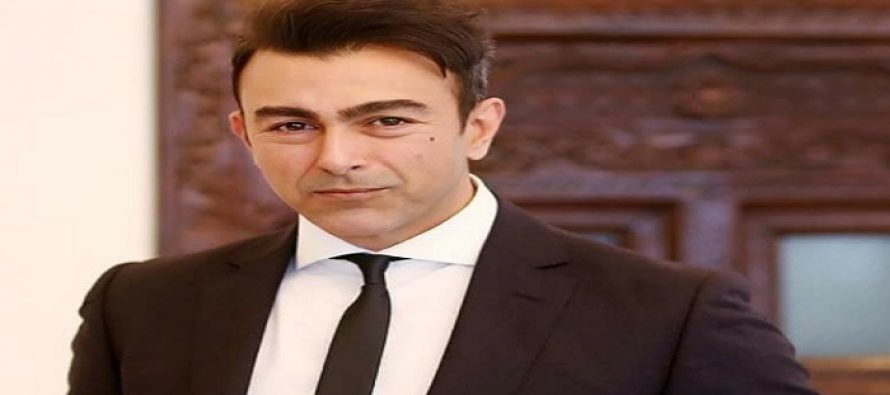 Shaan Shahid â€“ Biography, Age, Real Name, Family, Films, Pictures