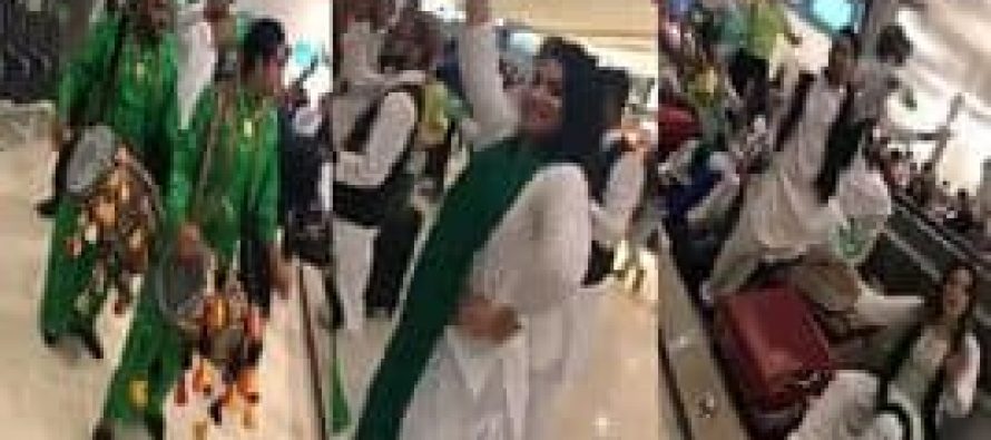 How Pakistanis Celebrated Independence Day at Abu Dhabi Airport?