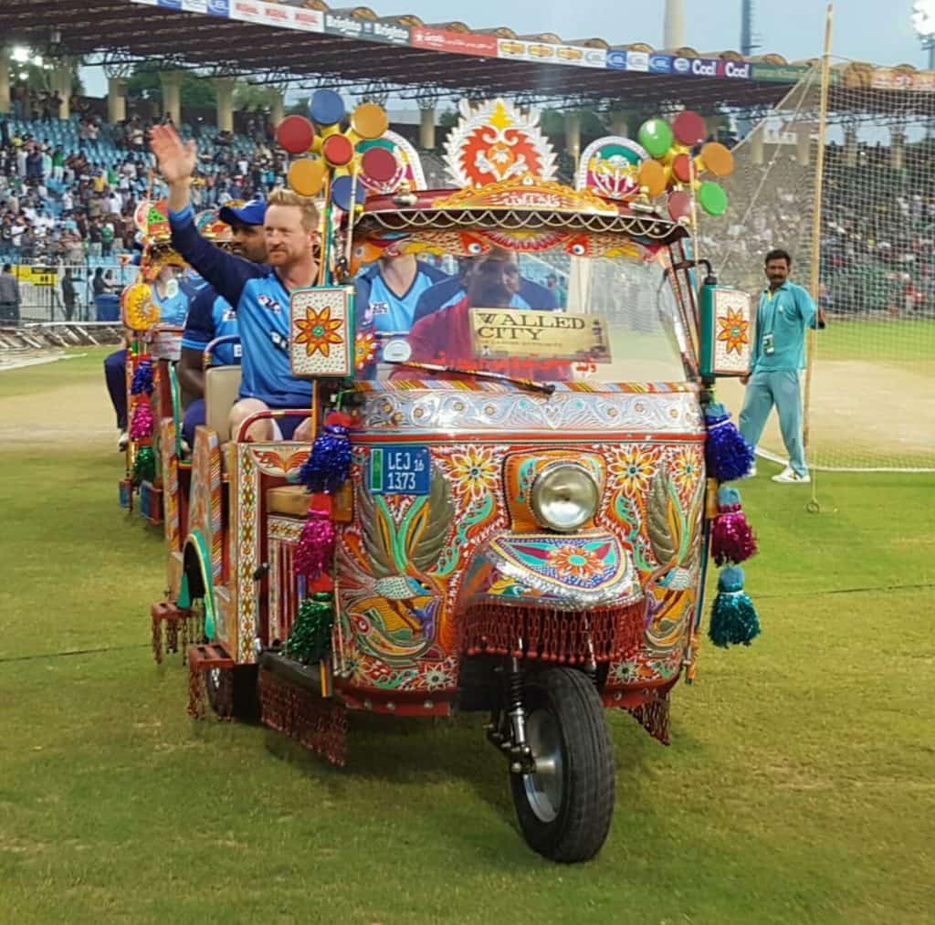 World XI On Rickshaws!