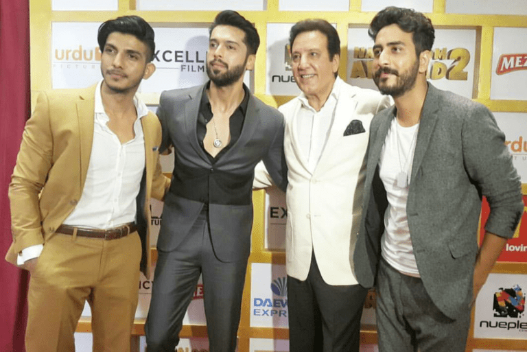 Stars Attend Premiere Of Na Maloom Afraad 2!