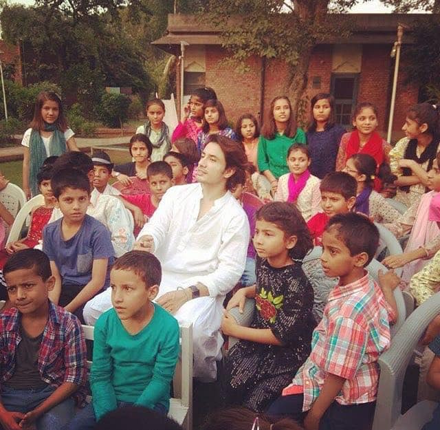 Ali Zafar and Wife Ayesha Spent Their Sunday with Kids at SOS