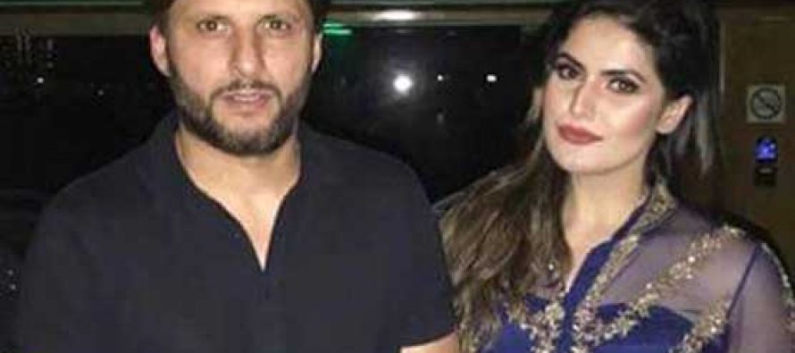 Zareen Khan Fangirls Over Shahid Khan Afridi