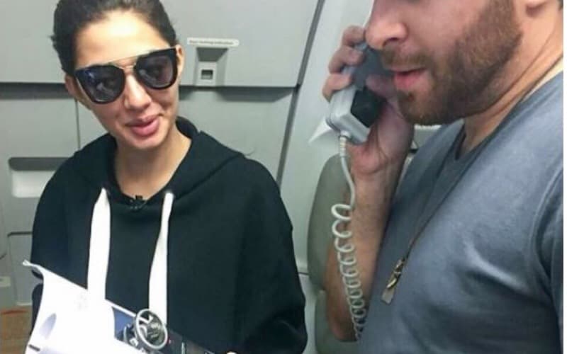 Team 'Verna' Surprises Passengers On A Flight From Karachi To Lahore