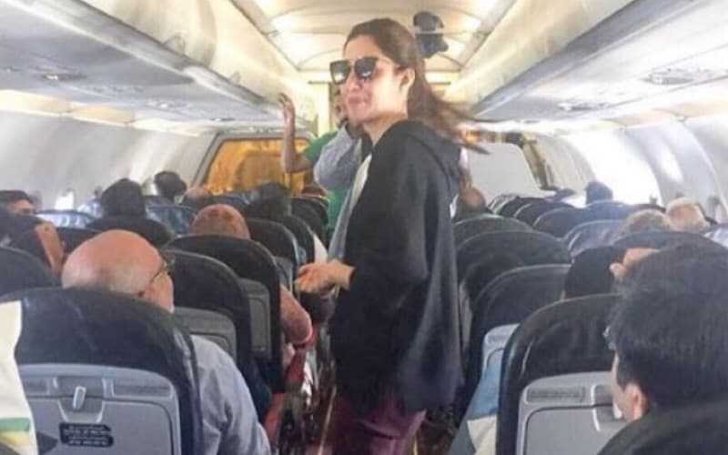 Team 'Verna' Surprises Passengers On A Flight From Karachi To Lahore