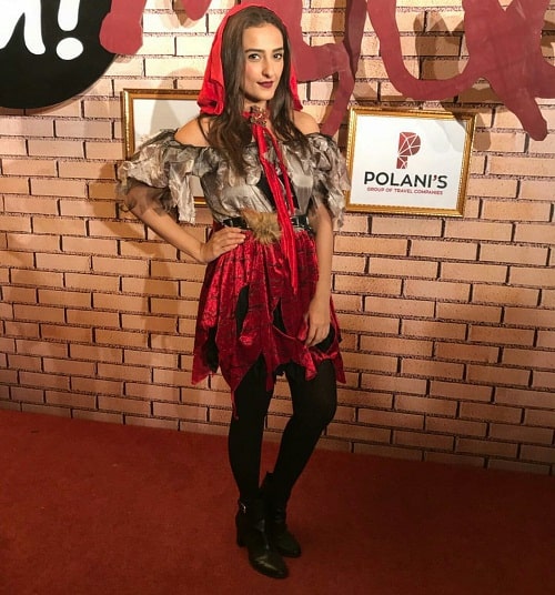 Celebs At Hassan Rizvi's Halloween Party!