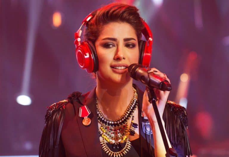 Mehwish Hayat Goes All “Boom Boom” in Arizona Concert