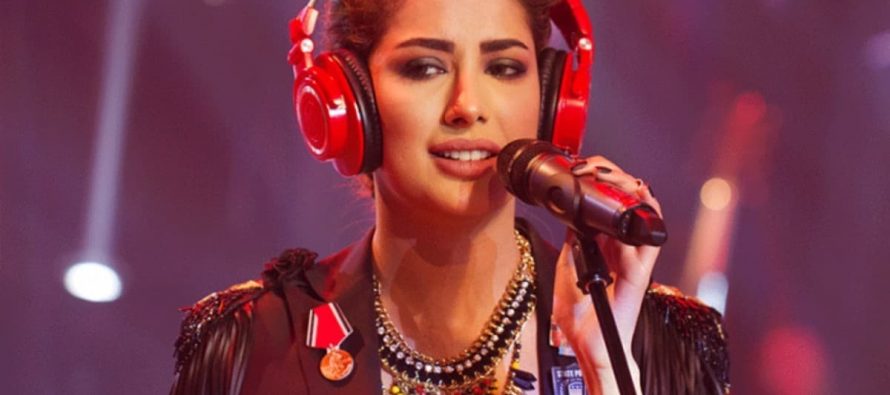 Mehwish Hayat Goes All “Boom Boom” in Arizona Concert