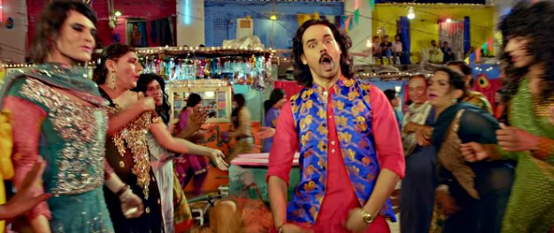 'Rangreza' brings 'item song' feat. Gohar Rasheed and 200 transgenders