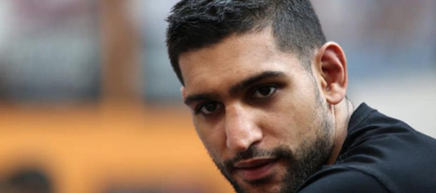 Amir Khan Receives Death Threats For Posting A Christmas Tree Picture
