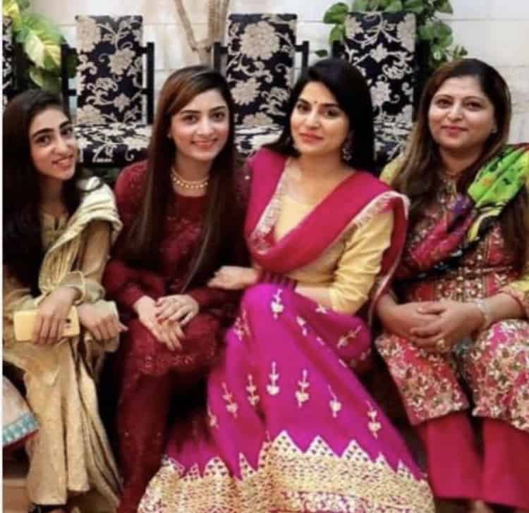 Sanam Baloch Dazzles At Her Sister’s Wedding