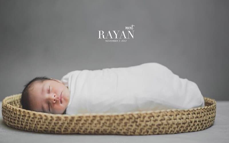 Ayeza Khan Shares The First Picture Of Her Baby Boy