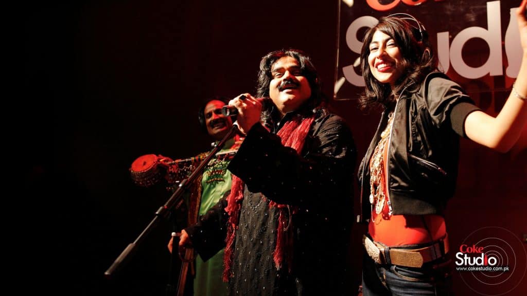 Australian Artist Sang Arif Lohar's Jugni And It Is WOWZAH