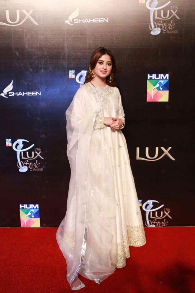 Celebrities At The Lux Style Awards 2018!