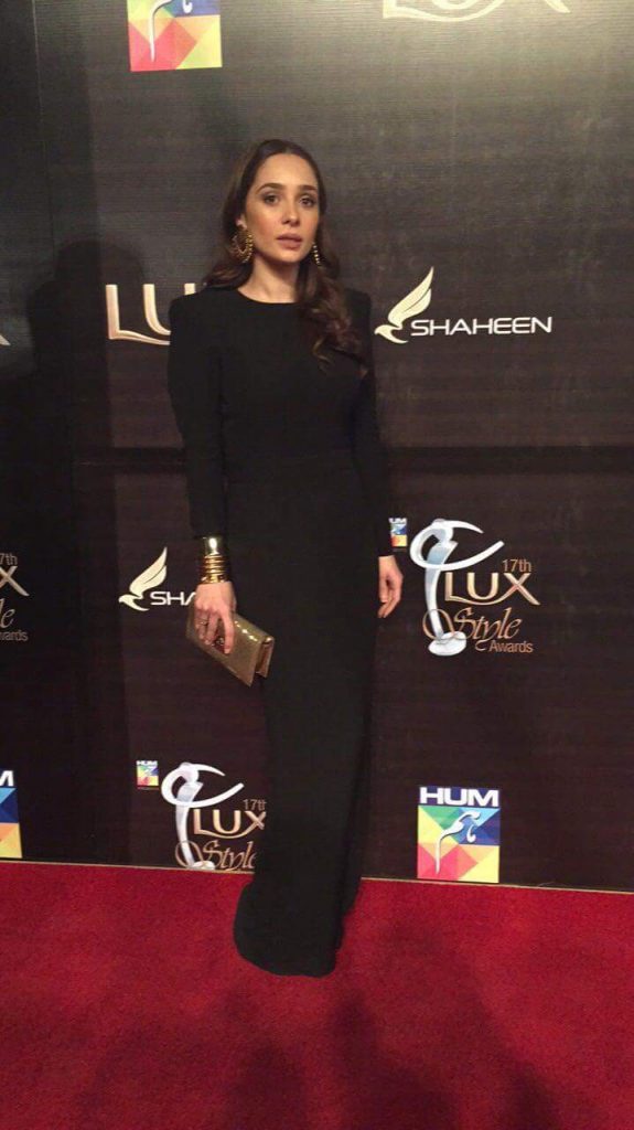 Celebrities At The Lux Style Awards 2018!