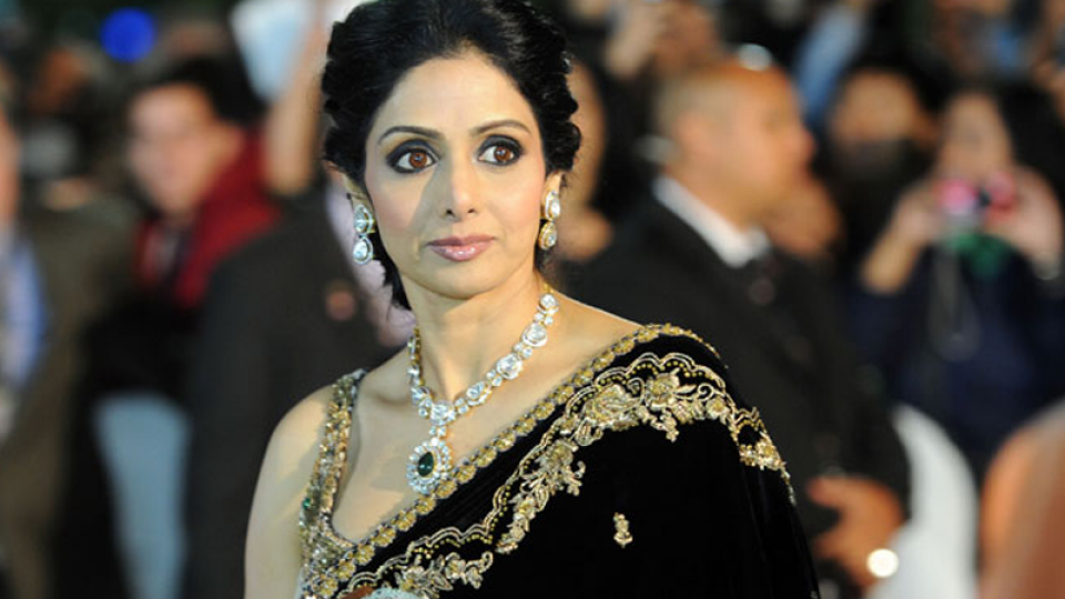 Sridevi not so happy about daughter Jhanvi stepping in B town 960x540