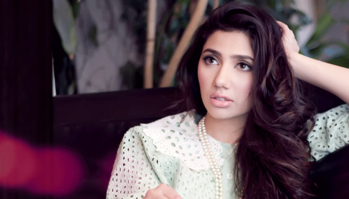 "Me and my female co-actors, I think we all fight for our rights" Mahira Khan
