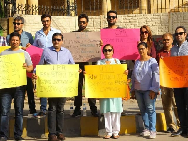Celebrities Protest Against Foreign Content!