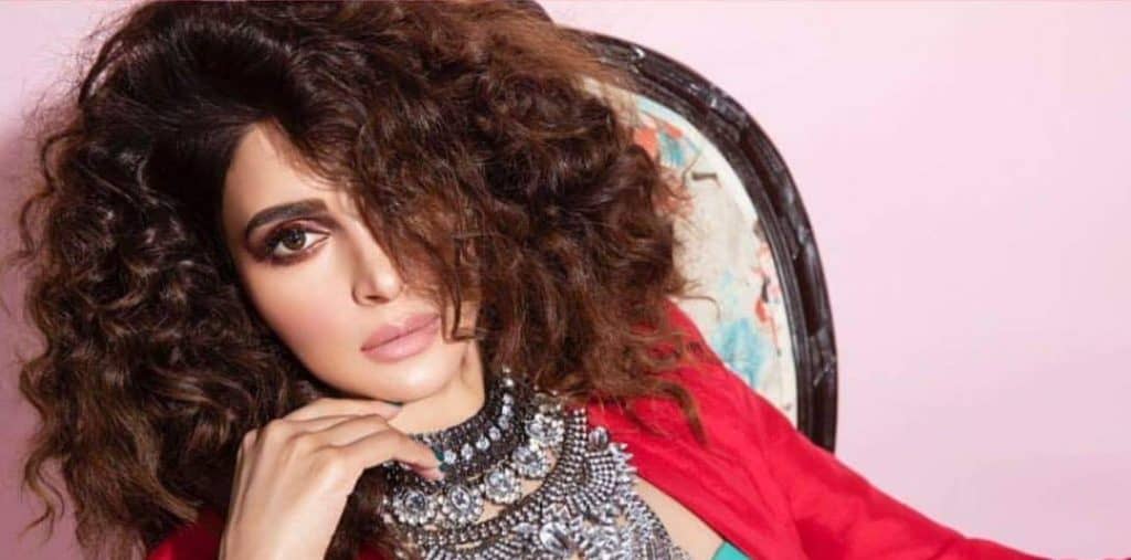 Saba Qamar's Latest Photoshoot! 