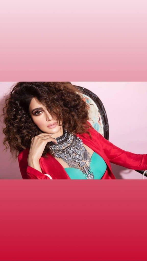 Saba Qamar's Latest Photoshoot!