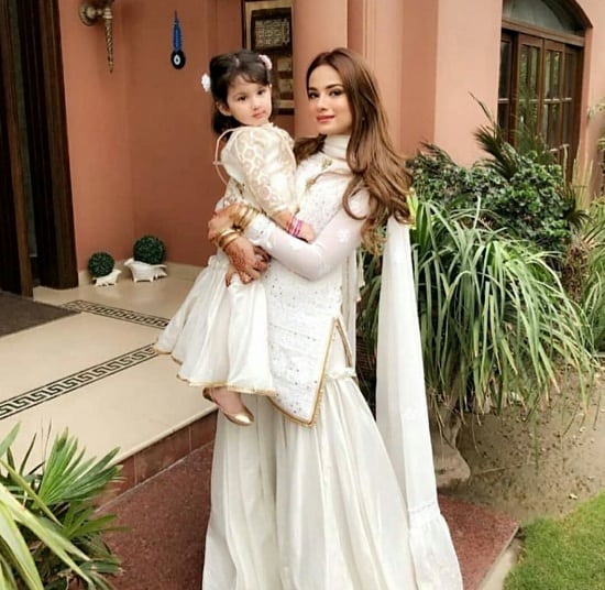 Celebrities On Eid ul Fitr 2018!