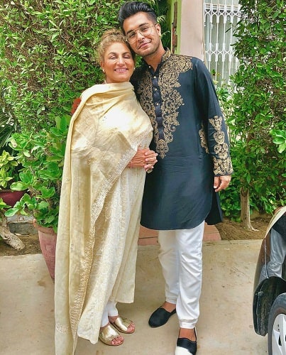 Celebrities On Eid ul Fitr 2018!