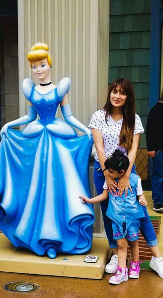 Ayeza And Danish Take Kids On A Magical Trip!