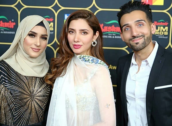 Celebrities Dazzle At Hum Awards 2018!