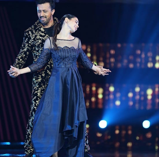 Celebrities Dazzle At Hum Awards 2018!