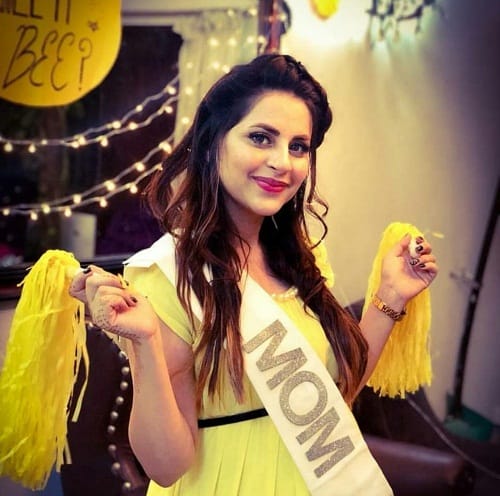 Fatima Effendi Got A Bee Themed Baby Shower!