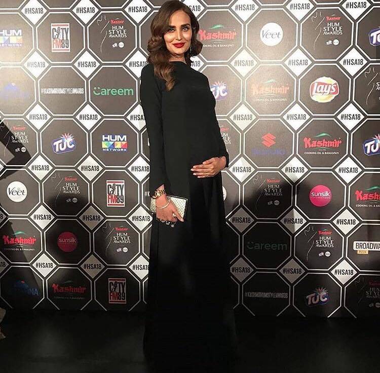 Mehreen Syed Glowing At The HUM Style Awards