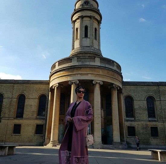Noor Bukhari Enjoying Herself In London!