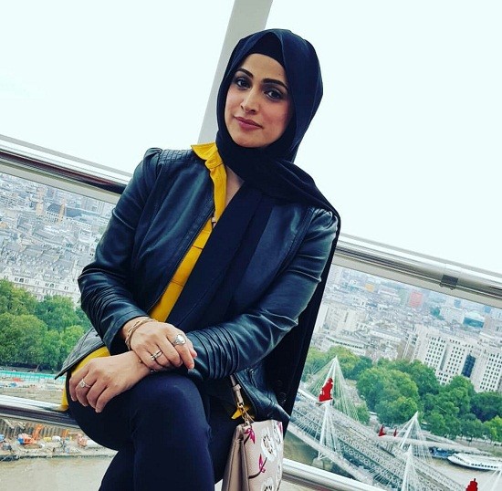 Noor Bukhari Enjoying Herself In London!