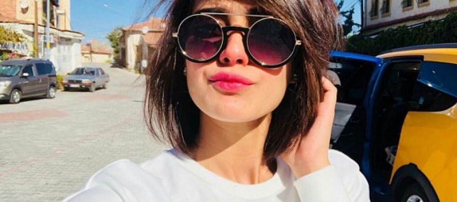 Iqra Aziz Looks Beautiful Enjoying Time In Turkey!