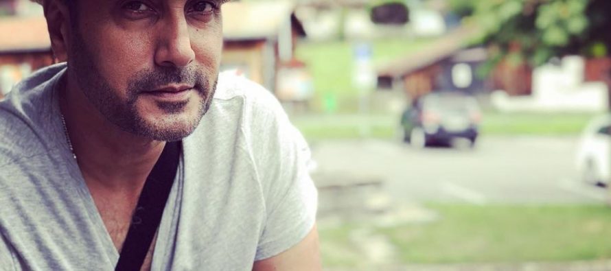 Adnan Siddiqui’s Lovely Daughters