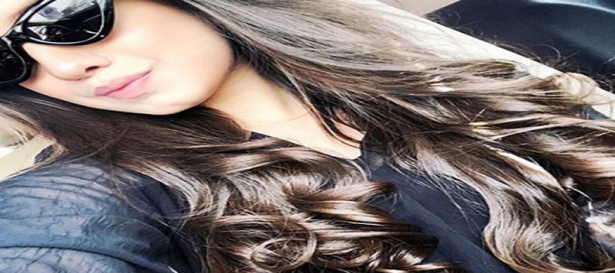 Arisha Razi – With Or Without Make-up?
