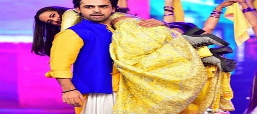 Farhan Saeed and Iqra Aziz Performance Pictures & Videos