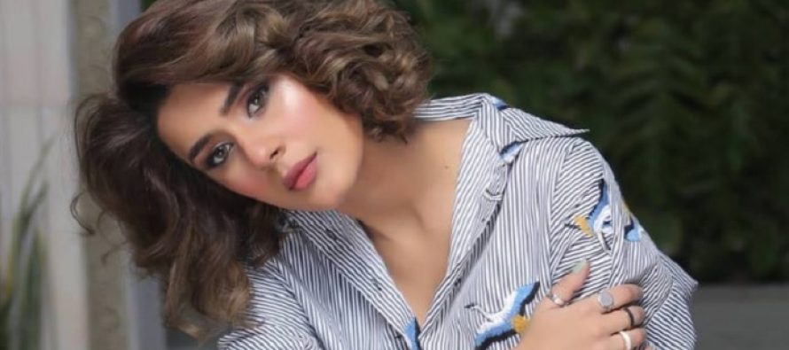 Kubra Khan’s Sister Looks Like Her Twin!