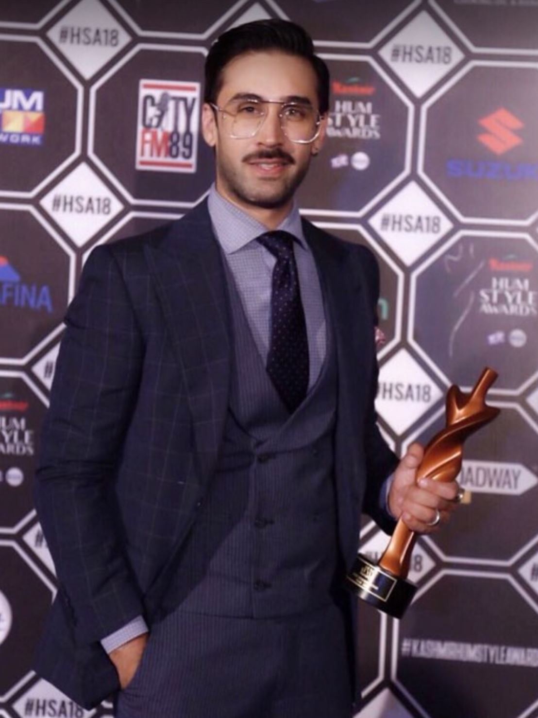 Most Good Looking Celebrities At Hum Style Awards 2018