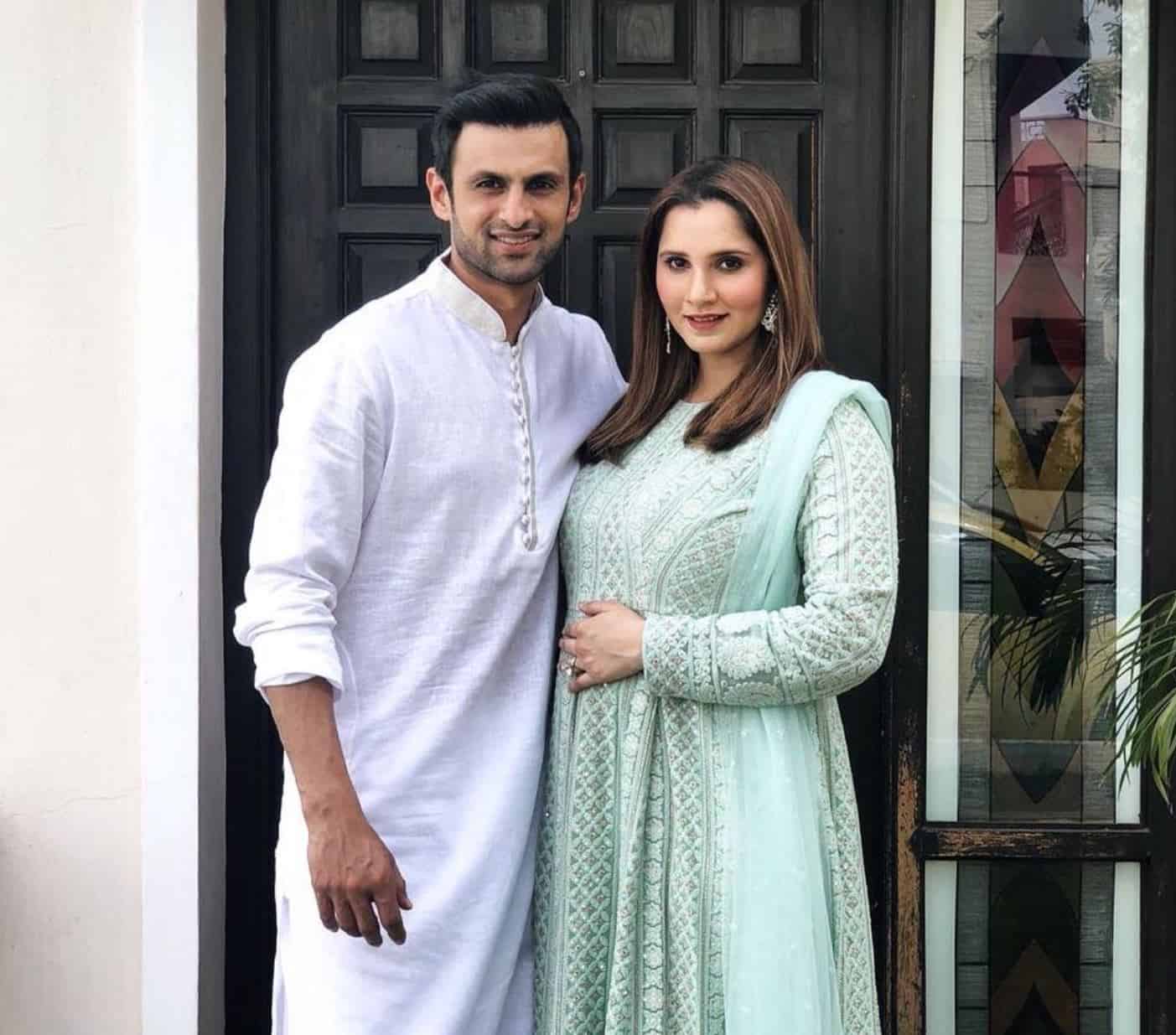 Sania Mirza Is Enjoying Her Pregnancy! | Reviewit.pk