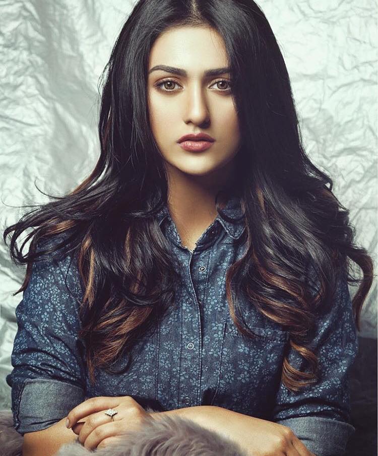 Stunning Pictures Of Sarah Khan From Her Latest Photo Shoot